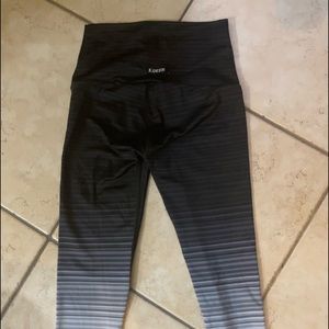 K-Deer Yoga, Barre leggings.  Capri leggings